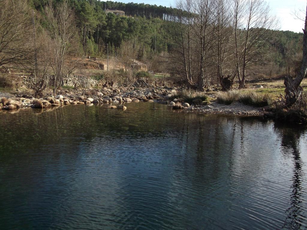 Casa Do Adro - Serra Da Estrela Cortes do Meio Exterior foto