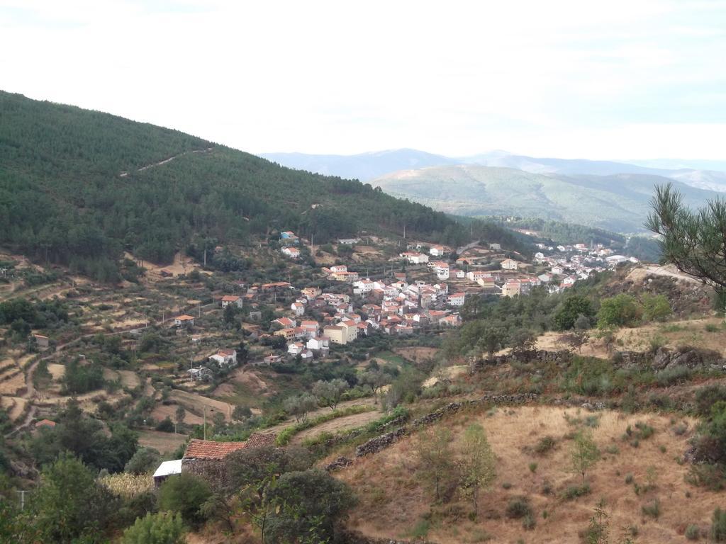 Casa Do Adro - Serra Da Estrela Cortes do Meio Exterior foto